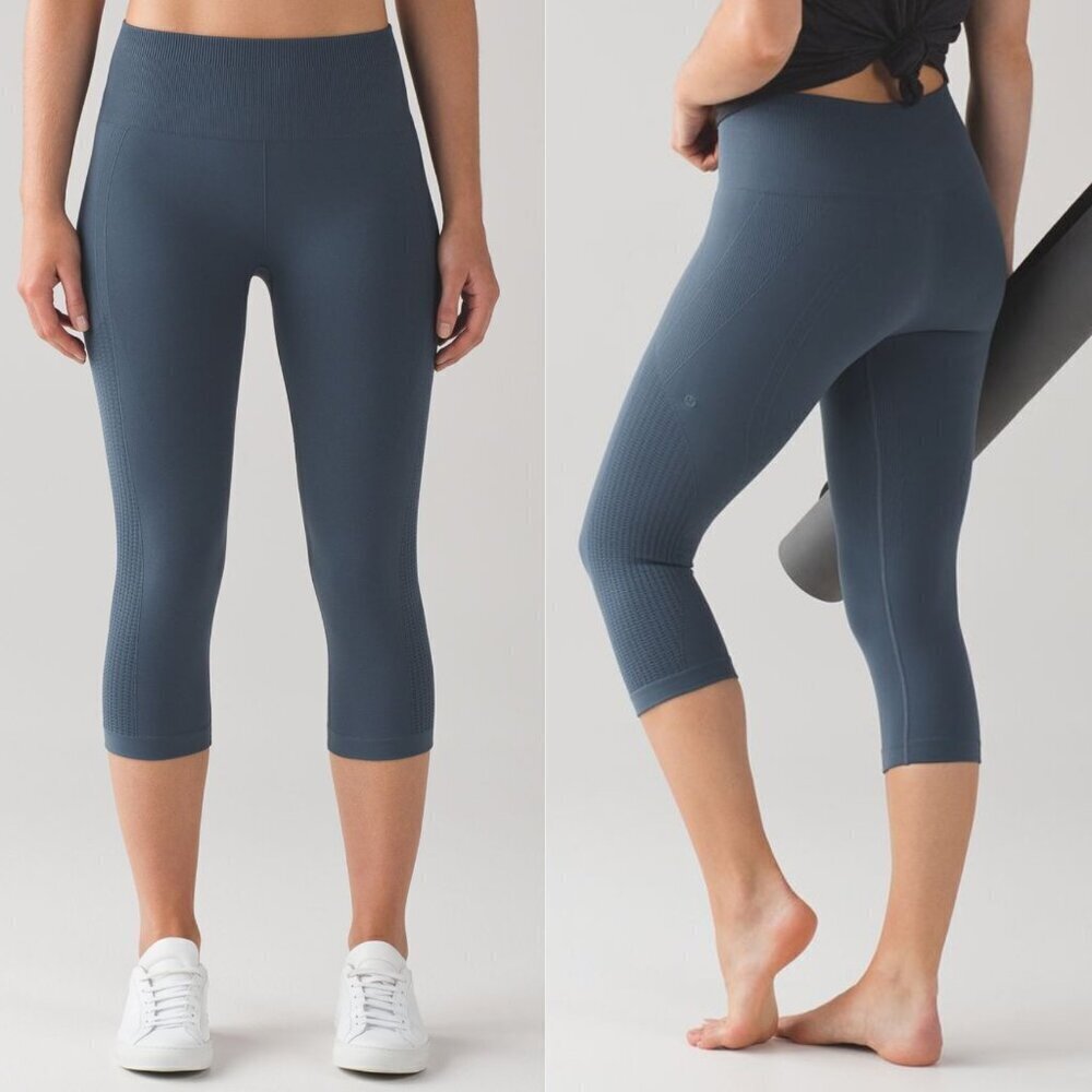 Lululemon Flow & Go Crop Leggings 17" Inseam Astro Blue 21868